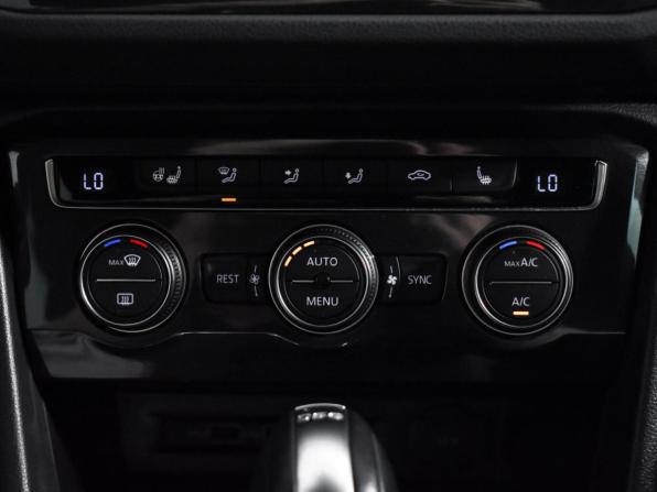 Volkswagen Tiguan II с пробегом 2018 года, цена 2 850 000 рублей, 73198 км, внедорожник, Автокод Объявления