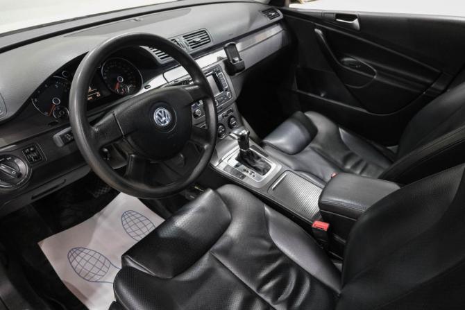Volkswagen Passat B6 с пробегом 2009 года, цена 799 000 рублей, 218000 км, универсал, Автокод Объявления