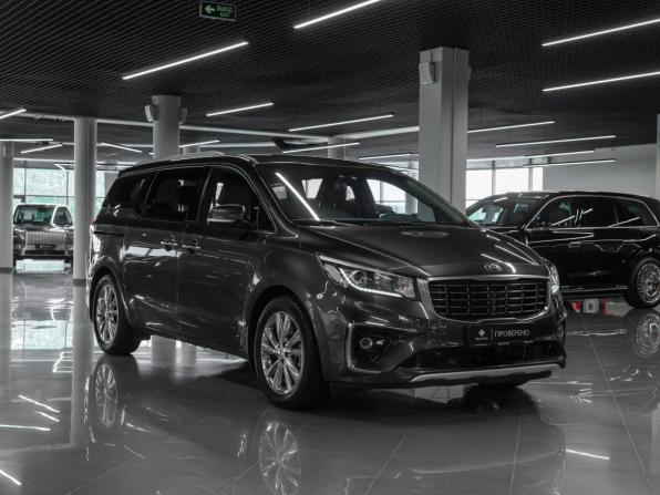 Kia Carnival III с пробегом 2018 года, цена 3 100 000 рублей, 129158 км, минивэн, Автокод Объявления