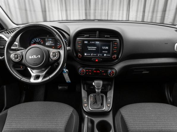 Kia Soul III с пробегом 2022 года, цена 2 390 000 рублей, 32730 км, хэтчбек, Автокод Объявления