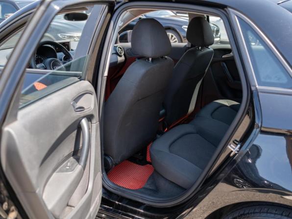 Audi A1 I (8X) с пробегом 2012 года, цена 1 149 000 рублей, 159089 км, хэтчбек, Автокод Объявления