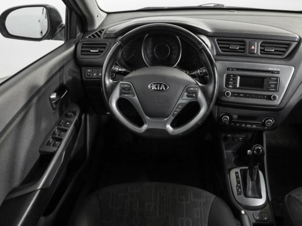 Kia Rio III Рестайлинг с пробегом 2017 года, цена 998 000 рублей, 233855 км, хэтчбек, Автокод Объявления