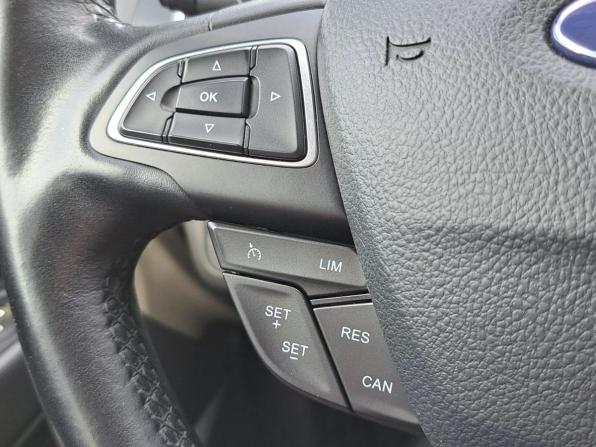 Ford Kuga II Рестайлинг с пробегом 2016 года, цена 1 624 000 рублей, 138368 км, внедорожник, Автокод Объявления