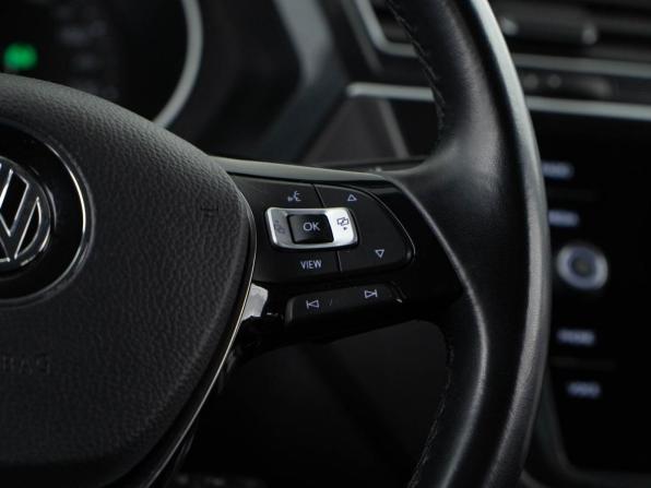 Volkswagen Tiguan II с пробегом 2020 года, цена 2 648 055 рублей, 129342 км, внедорожник, Автокод Объявления