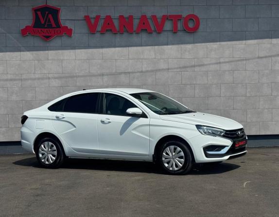 Lada (ВАЗ) Vesta I Рестайлинг (NG) с пробегом 2024 года, цена 1 370 000 рублей, 8500 км, седан, Автокод Объявления