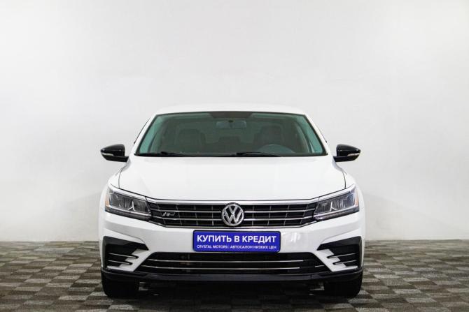 Volkswagen Passat B8 с пробегом 2017 года, цена 1 999 000 рублей, 151150 км, седан, Автокод Объявления
