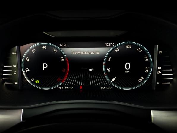 Skoda Rapid II с пробегом 2022 года, цена 1 975 000 рублей, 30634 км, лифтбек, Автокод Объявления