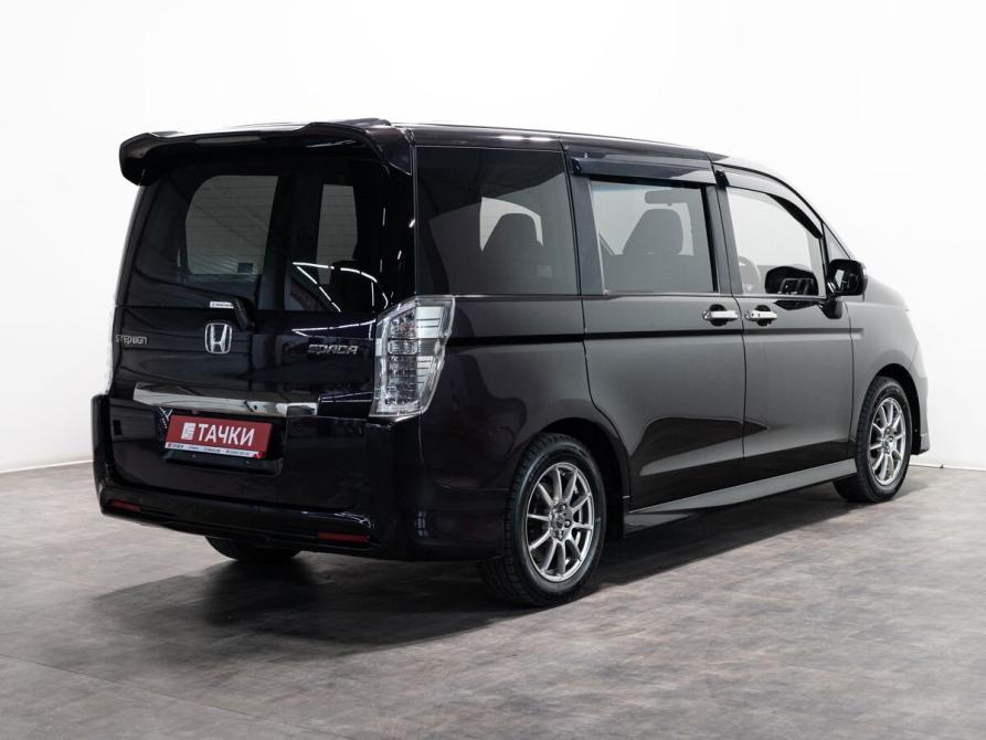 Honda Stepwgn IV Рестайлинг Чита  - изображение 3