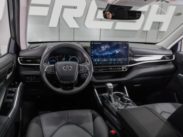 Toyota Highlander IV (XU70) с пробегом 2026 года, цена 5 509 000 рублей, 30 км, внедорожник, Автокод Объявления