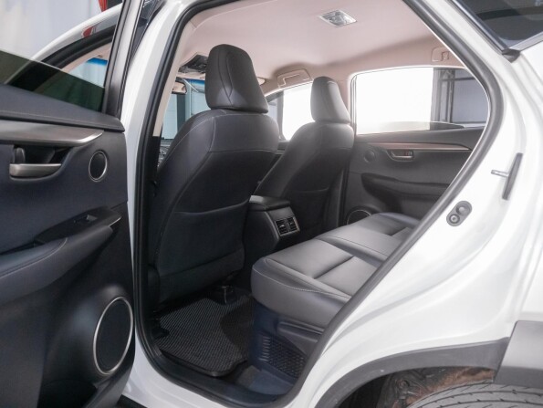 Lexus NX I с пробегом 2017 года, цена 3 129 000 рублей, 71823 км, внедорожник, Автокод Объявления