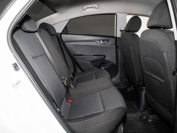Hyundai Solaris II Рестайлинг с пробегом 2021 года, цена 1 280 000 рублей, 153017 км, седан, Автокод Объявления