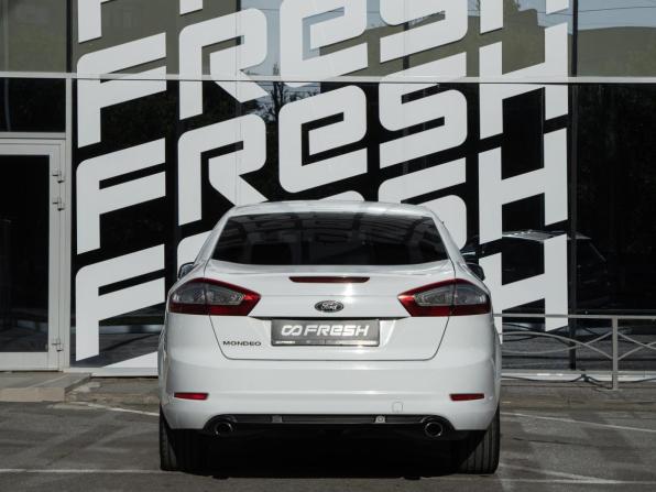 Ford Mondeo IV Рестайлинг с пробегом 2011 года, цена 935 000 рублей, 301686 км, седан, Автокод Объявления