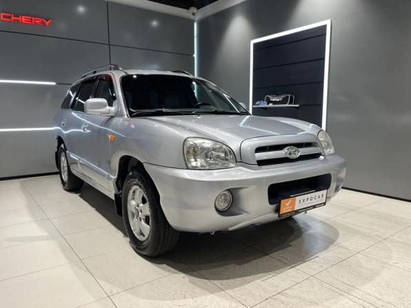 Hyundai Santa Fe II с пробегом 2008 года, цена 660 000 рублей, 215000 км, внедорожник, Автокод Объявления