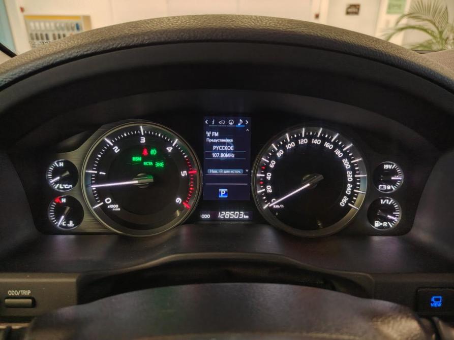 Toyota Land Cruiser 200 Series Рестайлинг 2 Санкт-Петербург  - изображение 24