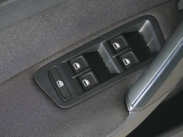 Volkswagen Golf VII с пробегом 2014 года, цена 1 025 000 рублей, 185565 км, хэтчбек, Автокод Объявления