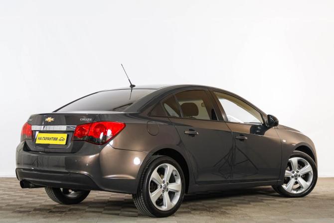 Chevrolet Cruze I Рестайлинг с пробегом 2013 года, цена 959 000 рублей, 193800 км, седан, Автокод Объявления