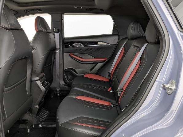 Geely Coolray I Рестайлинг с пробегом 2024 года, цена 2 250 000 рублей, 15540 км, внедорожник, Автокод Объявления