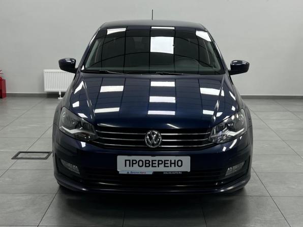 Volkswagen Polo V Рестайлинг с пробегом 2017 года, цена 1 050 000 рублей, 127000 км, седан, Автокод Объявления