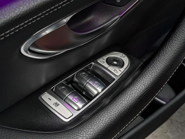 Mercedes-Benz E-Класс V (W213 S213 C238) Рестайлинг с пробегом 2021 года, цена 4 350 000 рублей, 73788 км, седан, Автокод Объявления