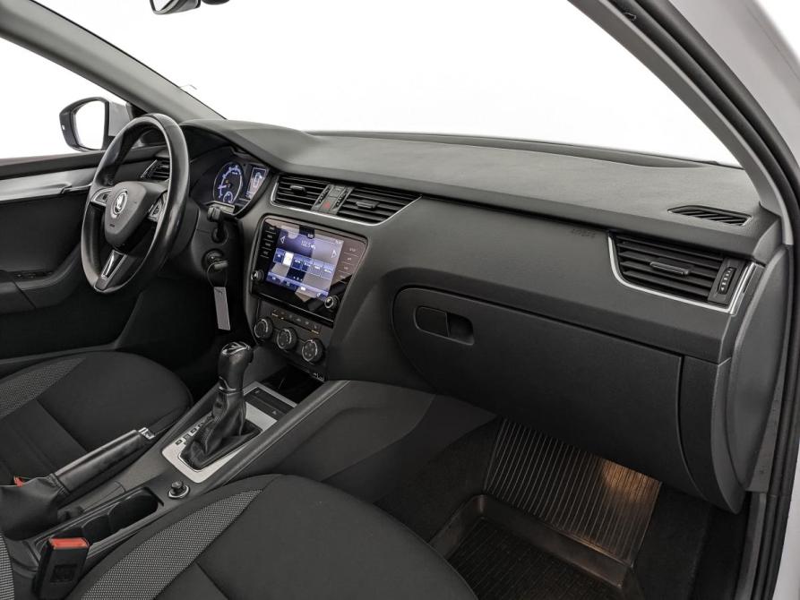 Skoda Octavia III (A7) Рестайлинг Москва  - изображение 13