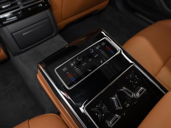 Audi A8 IV (D5) Рестайлинг с пробегом 2025 года, цена 8 990 000 рублей, 1790 км, седан, Автокод Объявления