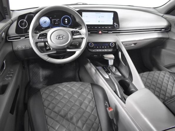 Hyundai Elantra VII (CN7) с пробегом 2021 года, цена 2 059 900 рублей, 68257 км, седан, Автокод Объявления
