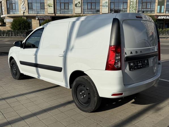 Новый Lada (ВАЗ) Largus I Рестайлинг 2026 года, цена 1 677 000 рублей, фургон, Автокод Объявления