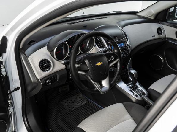 Chevrolet Cruze I Рестайлинг с пробегом 2013 года, цена 799 000 рублей, 278058 км, универсал, Автокод Объявления