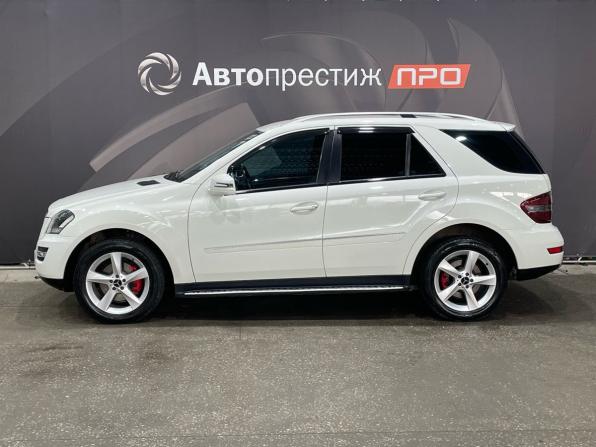 Mercedes-Benz M-Класс II (W164) Рестайлинг с пробегом 2010 года, цена 1 500 000 рублей, 271329 км, внедорожник, Автокод Объявления