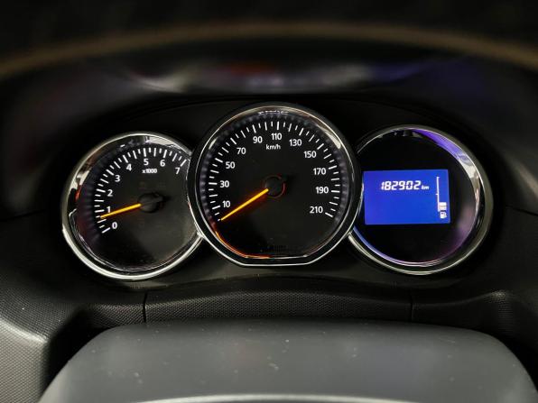 Renault Duster I Рестайлинг с пробегом 2018 года, цена 1 190 000 рублей, 182000 км, внедорожник, Автокод Объявления