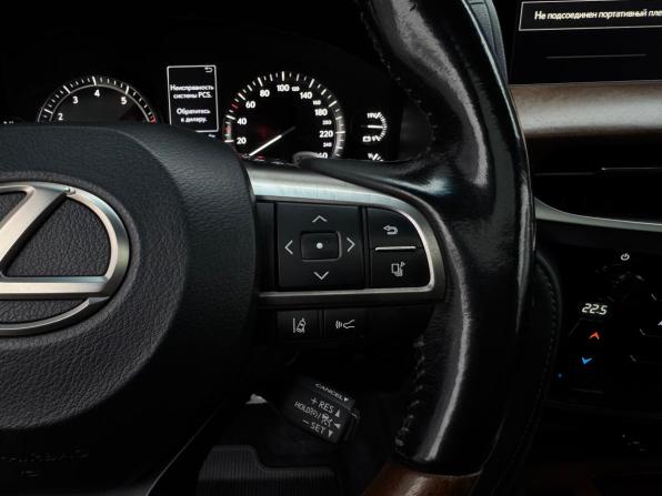 Lexus LX III Рестайлинг 2 с пробегом 2017 года, цена 7 990 000 рублей, 105930 км, внедорожник, Автокод Объявления