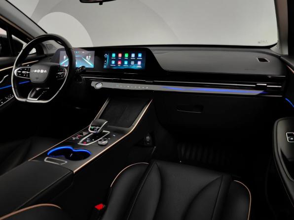 Omoda C5 I с пробегом 2023 года, цена 1 748 000 рублей, 33948 км, внедорожник, Автокод Объявления
