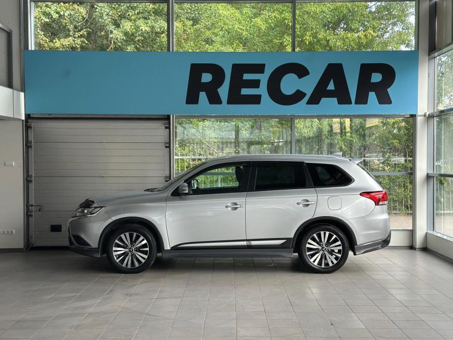 Mitsubishi Outlander III Рестайлинг 3 Санкт-Петербург  - изображение 2