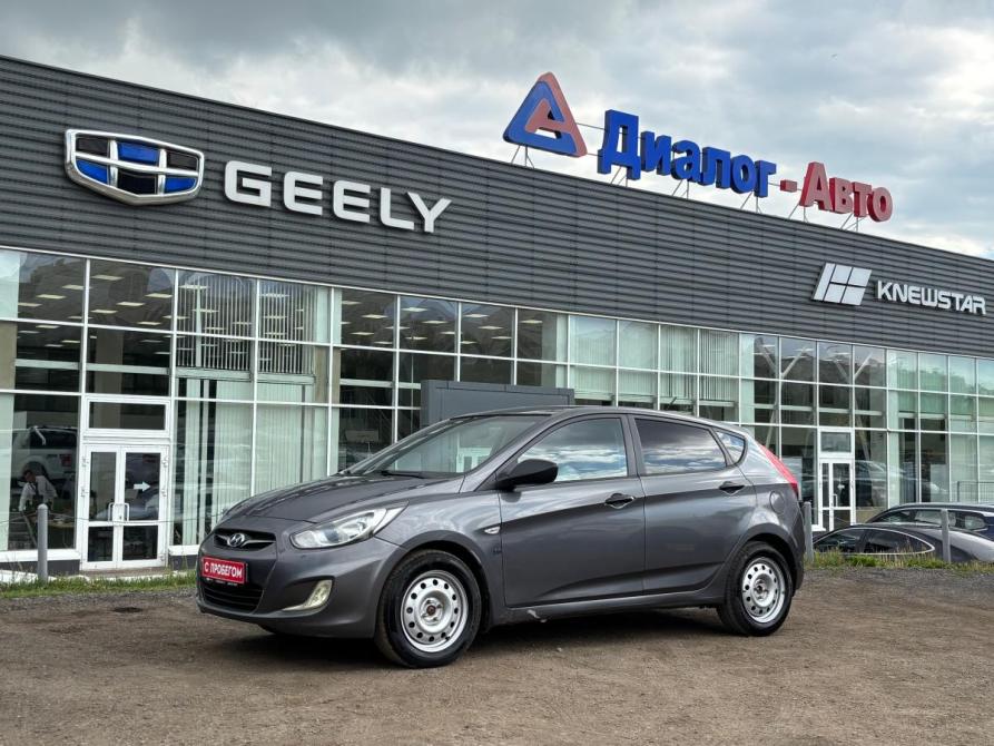 Hyundai Solaris I Набережные Челны  - изображение 1