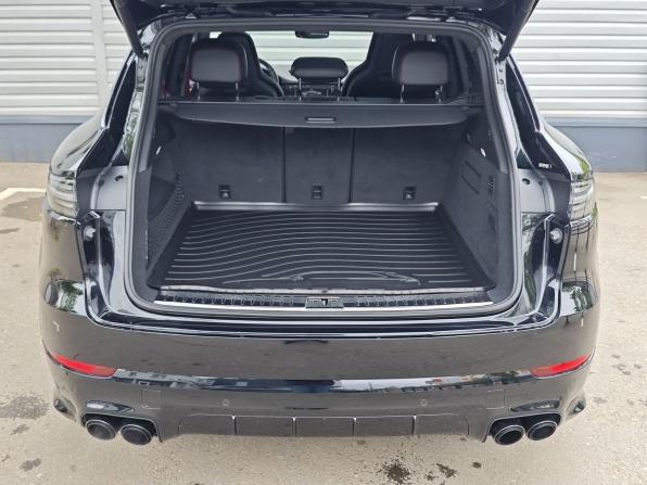 Porsche Cayenne III с пробегом 2021 года, цена 12 990 000 рублей, 48300 км, внедорожник, Автокод Объявления
