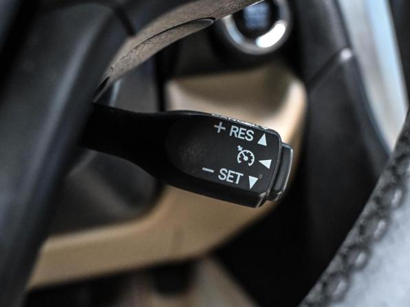 Toyota Camry VII (XV50) Рестайлинг с пробегом 2015 года, цена 1 884 000 рублей, 148386 км, седан, Автокод Объявления