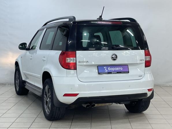 Skoda Yeti I Рестайлинг с пробегом 2017 года, цена 1 270 000 рублей, 211721 км, внедорожник, Автокод Объявления