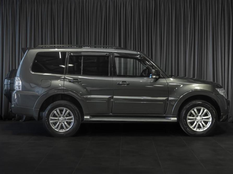 Mitsubishi Pajero IV Рестайлинг 1 Тюмень  - изображение 5