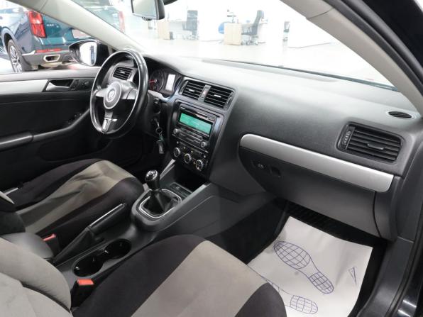 Volkswagen Jetta VI с пробегом 2013 года, цена 1 056 800 рублей, 93445 км, седан, Автокод Объявления