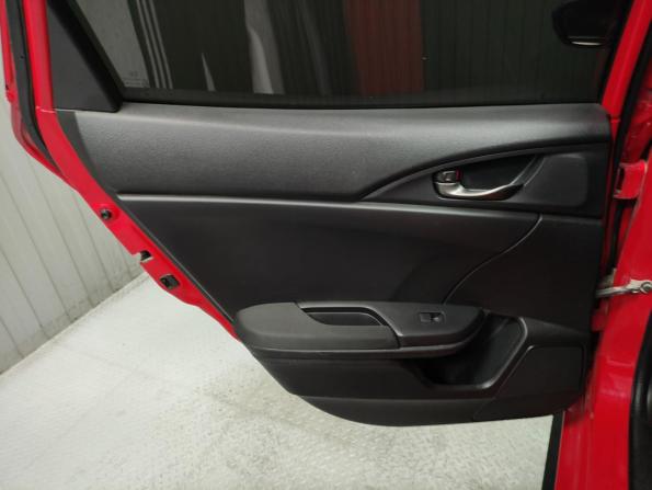 Honda Civic X с пробегом 2016 года, цена 1 450 000 рублей, 167512 км, хэтчбек, Автокод Объявления
