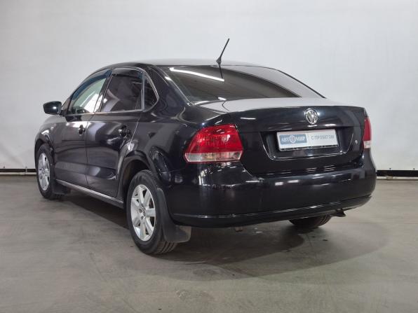 Volkswagen Polo V с пробегом 2012 года, цена 675 000 рублей, 224096 км, седан, Автокод Объявления