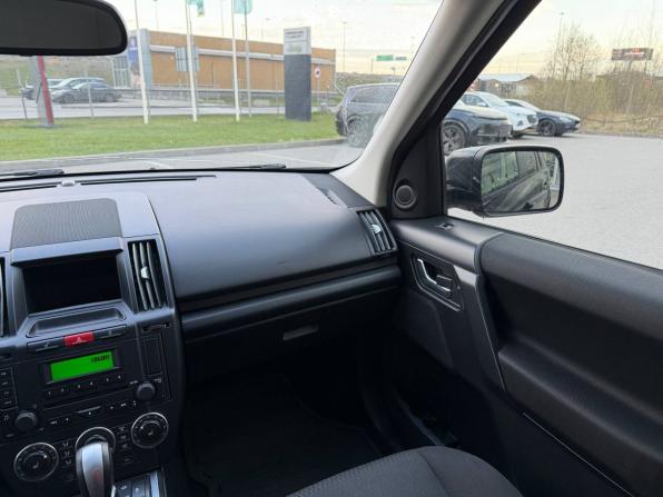 Land Rover Freelander II Рестайлинг с пробегом 2011 года, цена 1 130 000 рублей, 206000 км, внедорожник, Автокод Объявления