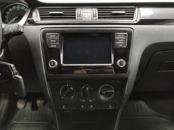 Skoda Rapid I Рестайлинг с пробегом 2019 года, цена 1 128 000 рублей, 82545 км, лифтбек, Автокод Объявления