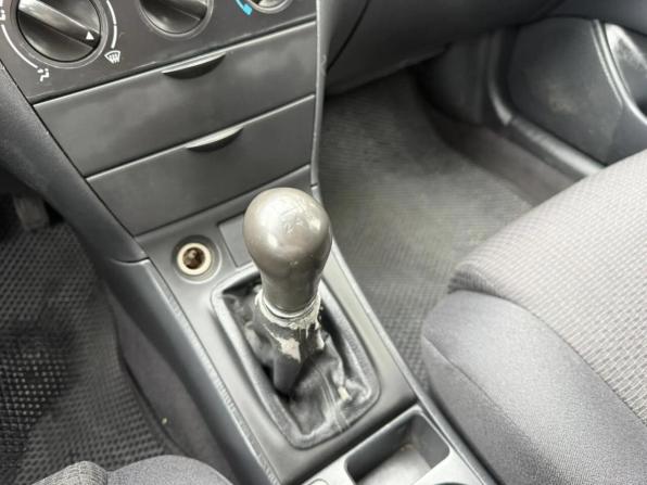 Toyota Corolla IX (E120 E130) Рестайлинг с пробегом 2005 года, цена 312 700 рублей, 710000 км, седан, Автокод Объявления