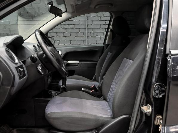Ford Fusion I Рестайлинг с пробегом 2008 года, цена 370 000 рублей, 251086 км, хэтчбек, Автокод Объявления