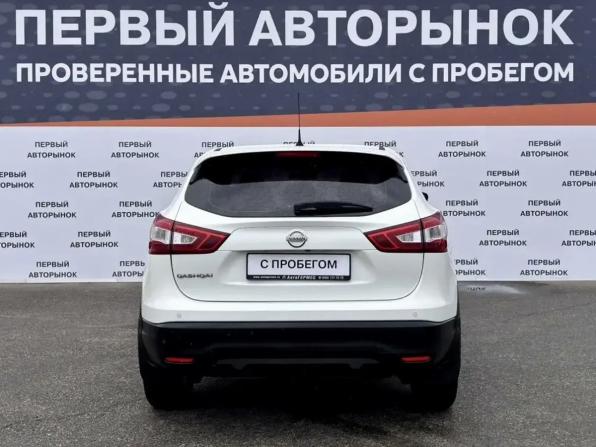 Nissan Qashqai II с пробегом 2015 года, цена 1 599 000 рублей, 153792 км, внедорожник, Автокод Объявления