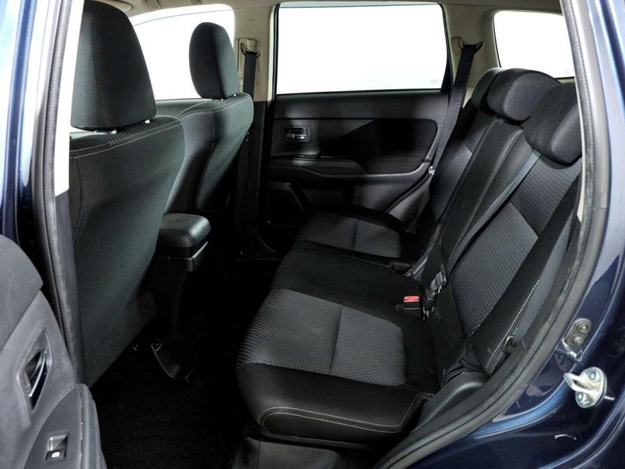 Mitsubishi Outlander III Рестайлинг 2 Санкт-Петербург  - изображение 19