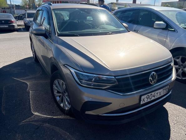Volkswagen Tiguan II Рестайлинг с пробегом 2021 года, цена 3 449 000 рублей, 74262 км, внедорожник, Автокод Объявления