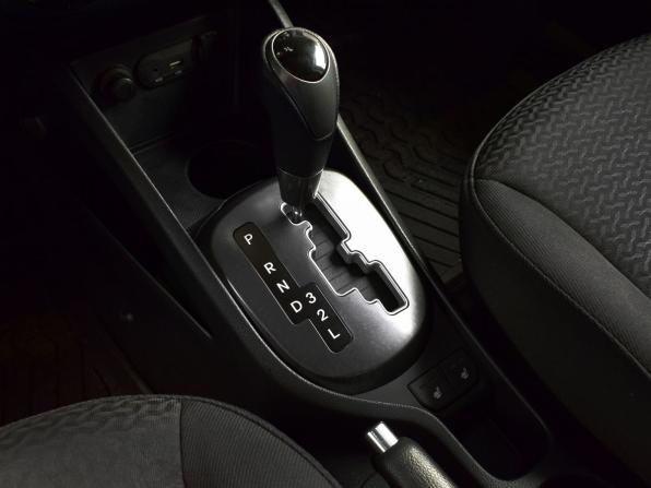 Kia Rio III Рестайлинг с пробегом 2016 года, цена 1 114 995 рублей, 120810 км, седан, Автокод Объявления