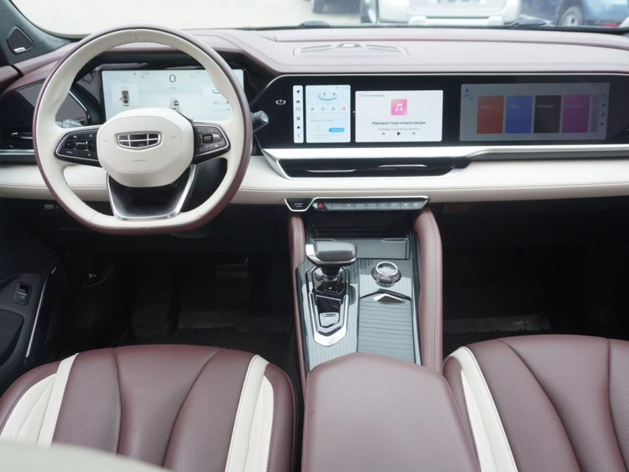 Geely Monjaro I Москва  - изображение 16